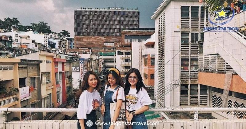 Bảo Tàng Sinh Học Đà Lạt - Bộ Sưu Tập Riêng Của Tây Nguyên | Saigon Star Travel Chợ Đà Lạt cách viện bảo tàng khoảng 2,5km