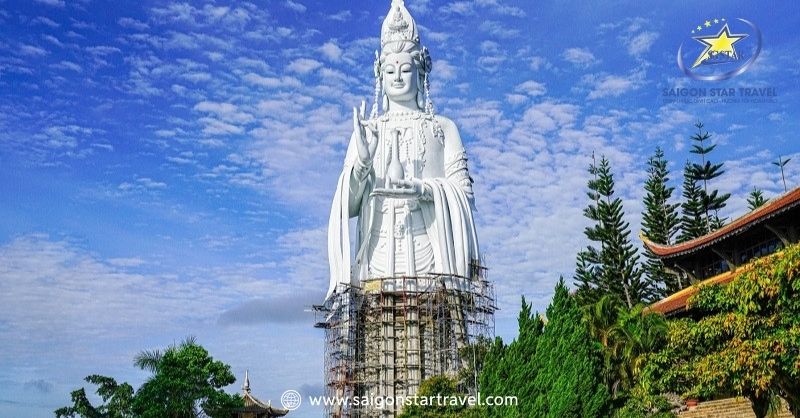 Chùa Linh Ẩn - điểm đến tâm linh linh thiêng