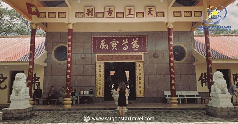 TOP 10 Chùa Ở Đà Lạt Linh Thiêng, Đẹp Nhất Nên Đến Một Lần | Saigon Star Travel Chùa Thiên Vương Cổ Sát có tượng Phật Di Lạc cao 3m