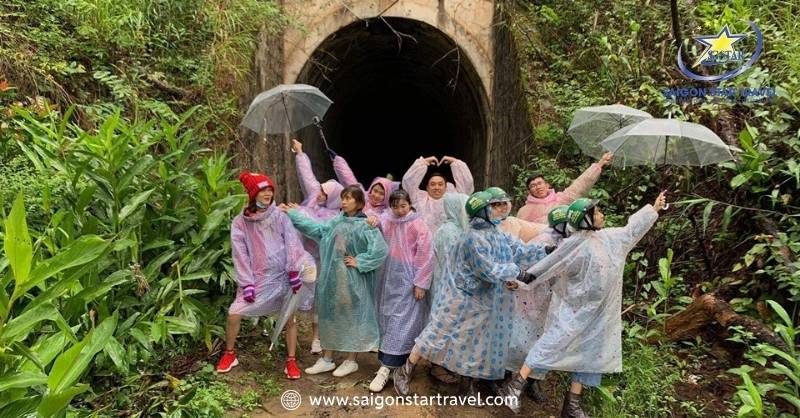 Du Lịch Đà Lạt Mùa Mưa Và Mẹo Vui Chơi Bất Chấp Thời Tiết | Saigon Star Travel Chụp Ảnh Với Góc Nhìn Đẹp - Độc - Lạ Vào Mùa Mưa Đà Lạt
