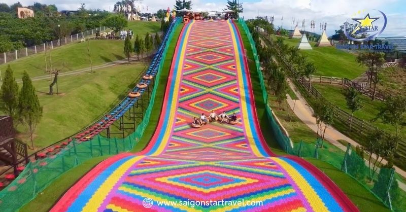 Wonderland Đà Lạt - Khu Vui Chơi Đặc Sắc Nhất Việt Nam | Saigon Star Travel Wonderland Là Địa Điểm Lý Tưởng Cho Gia Đình Và Bạn Bè