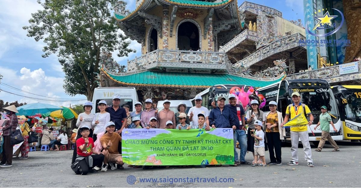 Đoàn khách du lịch Đà Lạt đồng hành cùng Saigon Star Travel