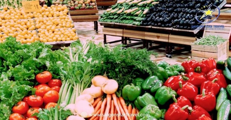 Tìm Hiểu Chợ Nông Sản Đà Lạt - Điểm Đến Không Thể Bỏ Qua | Saigon Star Travel Chợ nông sản Đà Lạt là điểm tập kết một số loại nông sản