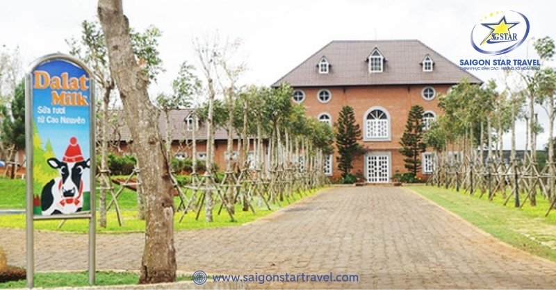 Dalat Milk Farm - Cảnh Sắc Mỹ Lệ Tựa Chốn Cổ Tích Đời Thực | Saigon Star Travel Tránh giẫm đạp trong khuôn viên Dalat Milk Farm