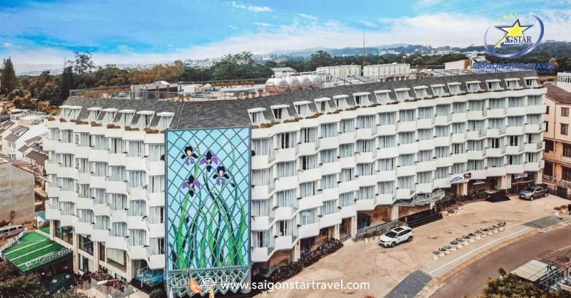Review Tất Cả Về Du Lịch Đà Lạt Tự Túc Cho Người Mới | Saigon Star Travel Golf Valley Hotel Đà Lạt sang trọng