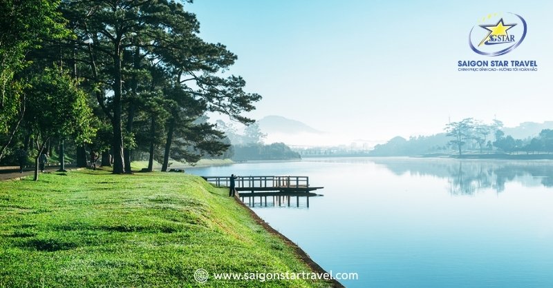 Danh Lam Thắng Cảnh Đà Lạt – Nên Đi Đâu Cho Bõ Công? | Saigon Star Travel Hồ Xuân Hương là báu vật quý giá của Đà Lạt