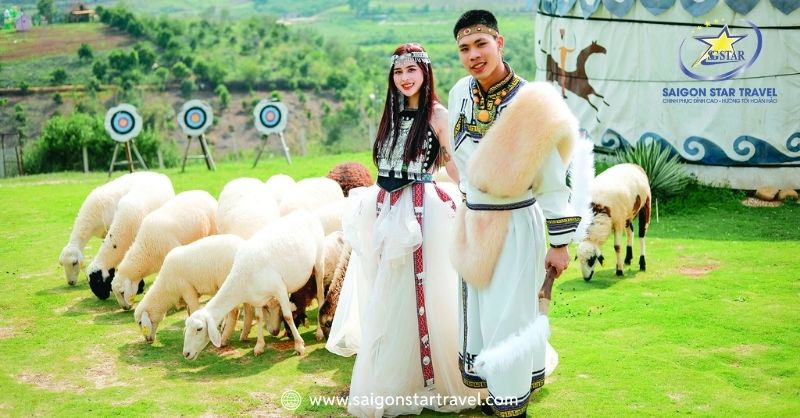 Mongo Land Dalat - Khám Phá "Tiểu Vương Quốc" Thơ Mộng | Saigon Star Travel Hóa Thân Thành Du Mục Khám Phá Thảo Nguyên Xanh