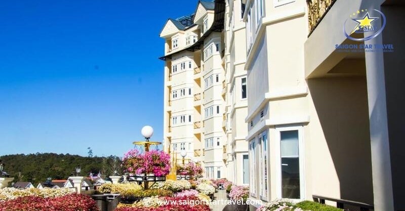 Nên Ở Khách Sạn Gần Chợ Đà Lạt Hay Xa, Giá Cả Phù Hợp? | Saigon Star Travel Ladalat - Khách sạn gần chợ đêm đà lạt