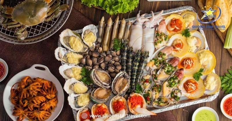 Buffet Hải Sản Đà Lạt - Biển Cả Gửi Gắm Vào Cao Nguyên | Saigon Star Travel Nhà hàng có đủ các loại hải sản tươi sống vô cùng ngon