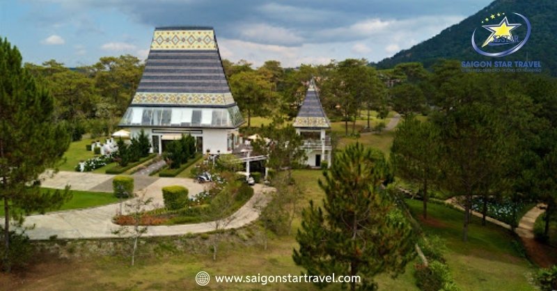 Làng Bình An Đà Lạt - Review Từ A-Z Về Ốc Đảo Cổ Tích | Saigon Star Travel Biệt thự tại du lịch làng Bình An Đà Lạt