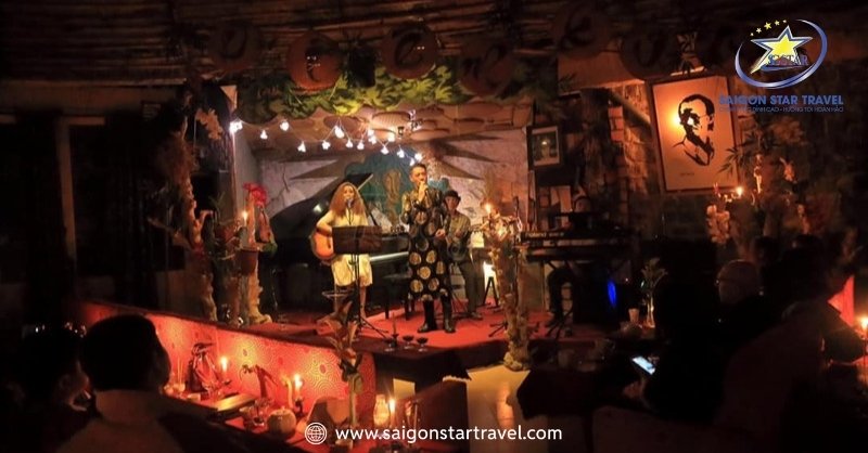 Đà Lạt Về Đêm Và Những Địa Điểm "Quên Lối Về" | Saigon Star Travel Phòng Trà Diễm Xưa - Hình Ảnh Đà Lạt Về Đêm