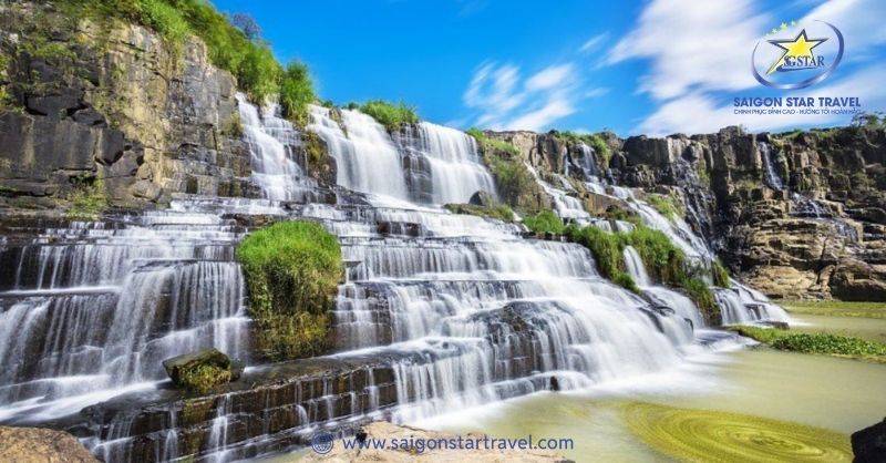 TOP 8 Thác Nước Đà Lạt Nổi Tiếng, Hùng Vĩ, Đẹp Mê Mẩn | Saigon Star Travel Thác Pongour - Thác được du khách rất ưa chuộng