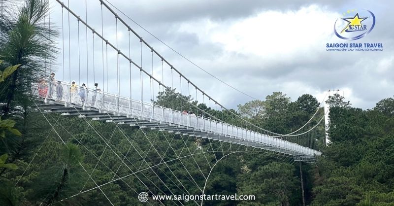 Làng Bình An Đà Lạt - Review Từ A-Z Về Ốc Đảo Cổ Tích | Saigon Star Travel Thung lũng tình yêu cách Ốc Đảo Cổ Tích - Làng Bình An Đà Lạt khoảng 30 phút