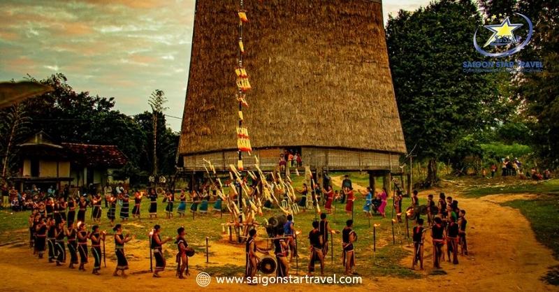 Tour Giao Lưu Cồng Chiêng Đà Lạt Trong Ngày | Saigon Star Travel Văn hóa cồng chiêng của người dân nơi đây