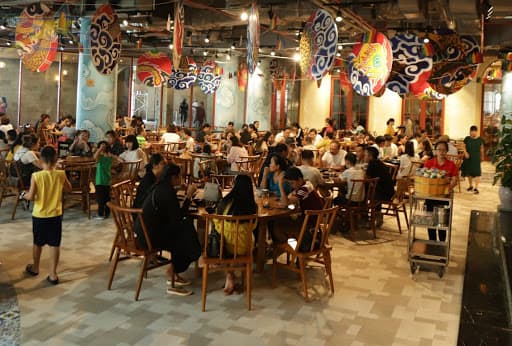 Những địa điểm ăn uống cực hấp dẫn tại Bà Nà Hill Đà Nẵng | Saigon Star Travel Nhà hàng Le Louvre tại Bà Nà Hill Đà Nẵng