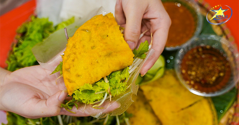 Những món ăn đặc sản Đà Nẵng thử là ghiền | Saigon Star Travel Bánh xèo Đà Nẵng