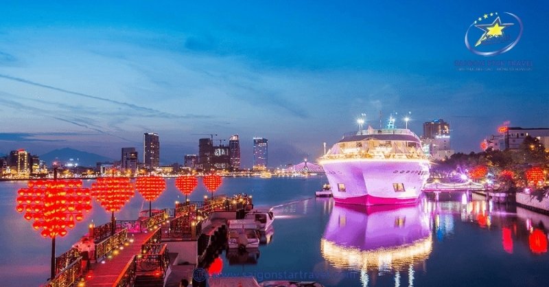 Check in Cầu tình yêu Đà Nẵng - Địa điểm sống ảo giới trẻ | Saigon Star Travel check-in-cau-tinh-yeu-da-nang-dia-diem-song-ao-gioi-tre-4