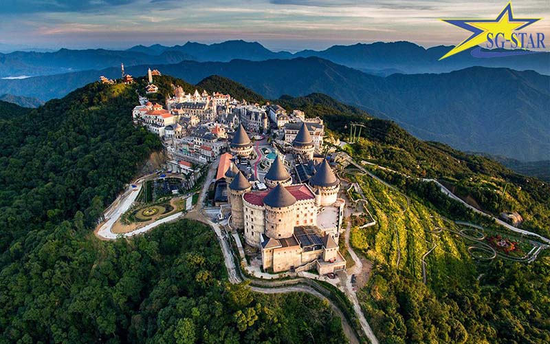 Tham quan Bà Nà Hill trong lịch trình 4 ngày 3 đêm tại Đà Nẵng