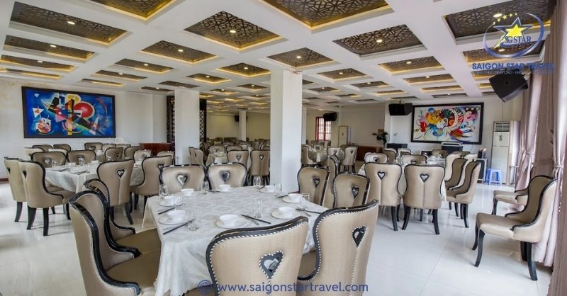 Không gian sang trọng ở Soho Buffet & Alacarte 