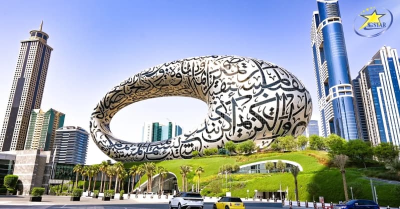 Tour Dubai 5 Ngày 4 Đêm | Bay Emirates Airlines 5 sao | Saigon Star Travel Bảo tàng Tương Lai do kiến trúc sư Shaun Killa của Killa Design và được Tổ chức Tương Lai Dubai ủy quyền