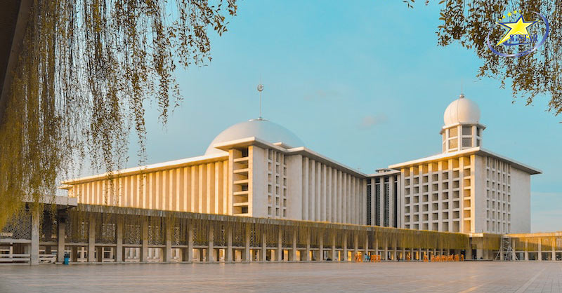 Tour Du Lịch Indonesia 4 Ngày 3 Đêm - Jakarta Bandung | Saigon Star Travel Kiến trúc tuyệt đẹp của nhà thờ Hồi Giáo - Tour du lịch Indonesia 4n3đ