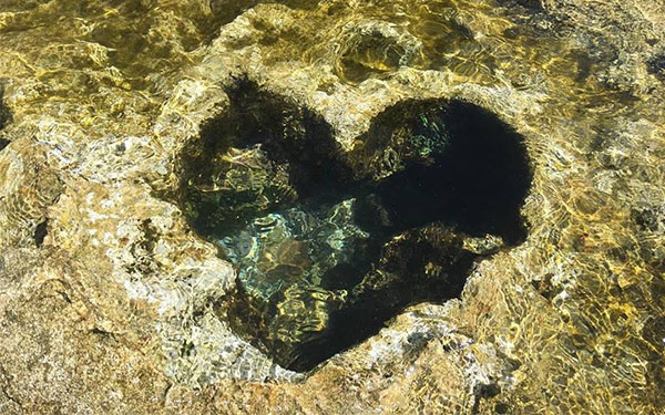 Du lịch khám phá Hang Rái - thác nước trên biển ở Ninh Thuận | Saigon Star Travel du-lich-kham-pha-hang-rai-tuyet-dep-ninh-thuan-7