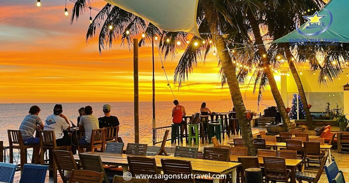 Quán hải sản bờ kè Nguyễn Đình Chiểu