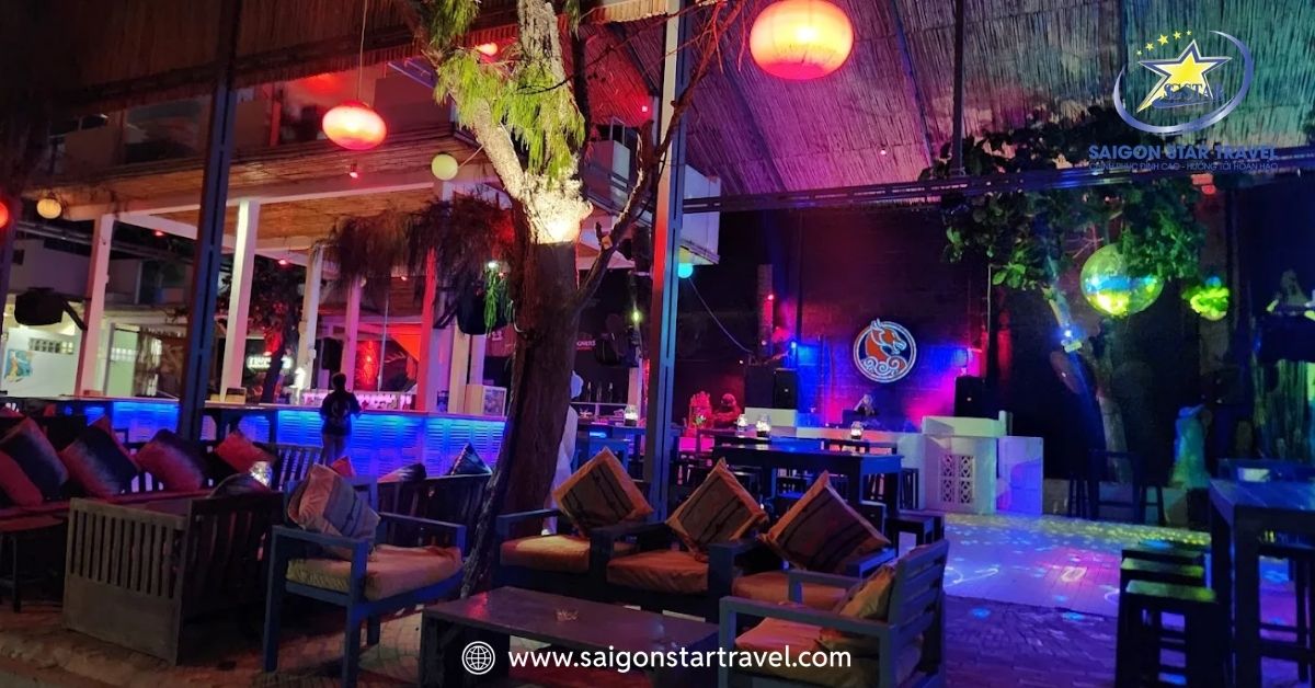 Dragon Beach Bar - Mũi Né