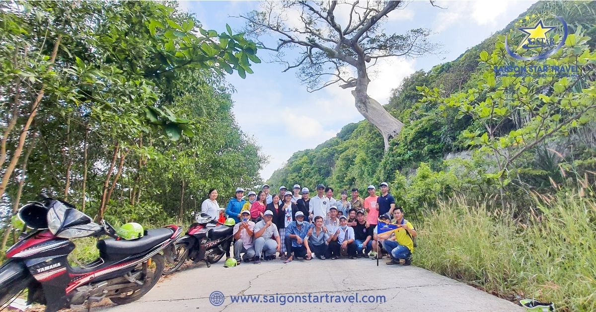 Check-in tại Cây Cô Đơn