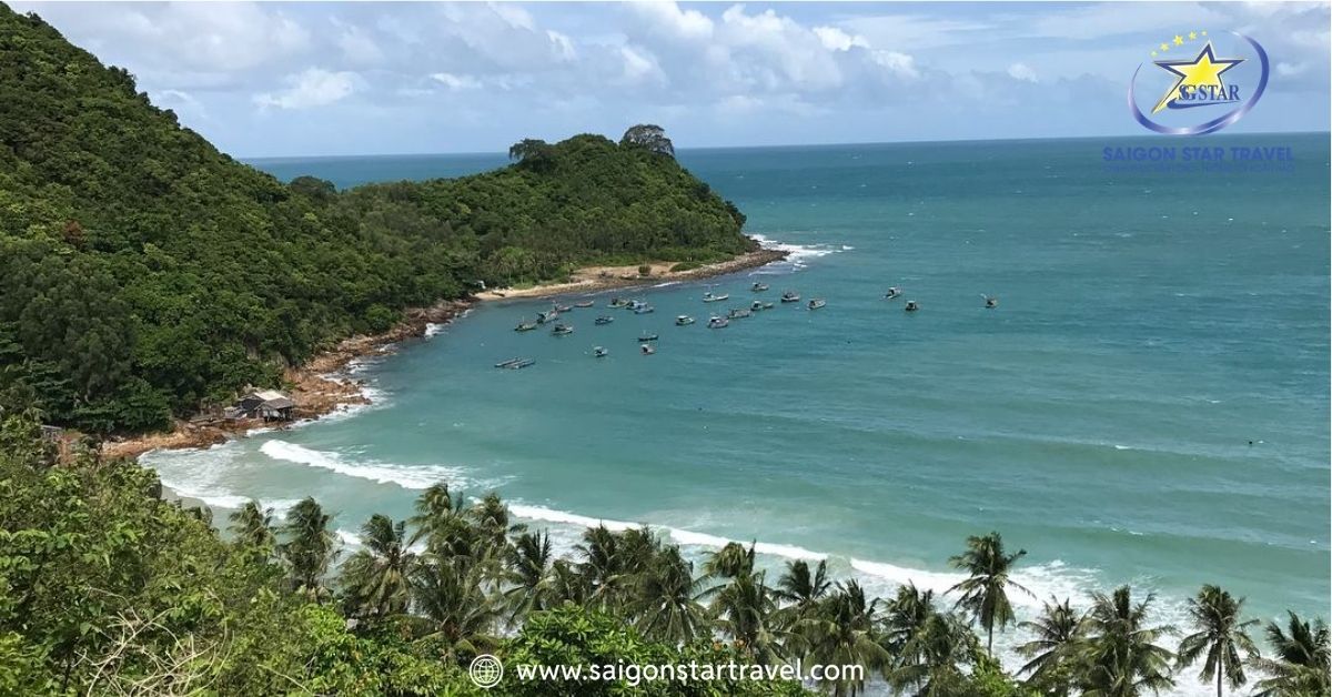 Khám phá Bãi Chệt - khu chợ hải sản tại Nam Du