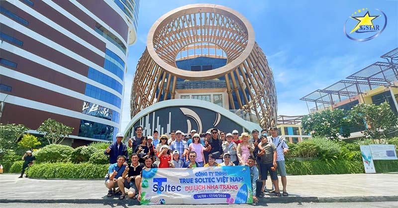 Check-in Nhà hát Đó Nha Trang