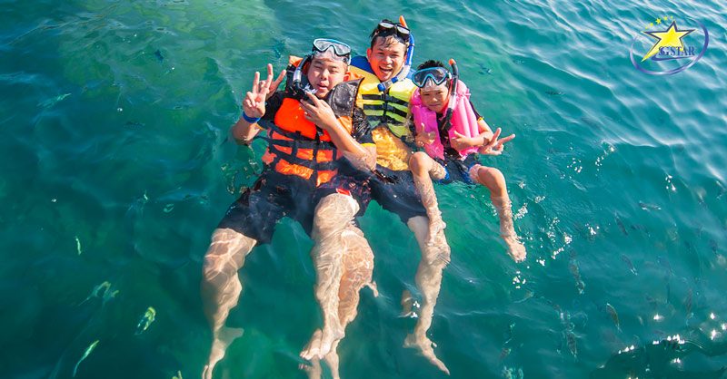 du-lich-nha-trang-lan-ngam-san-ho Tắm biển - Lặn ngắm san hô