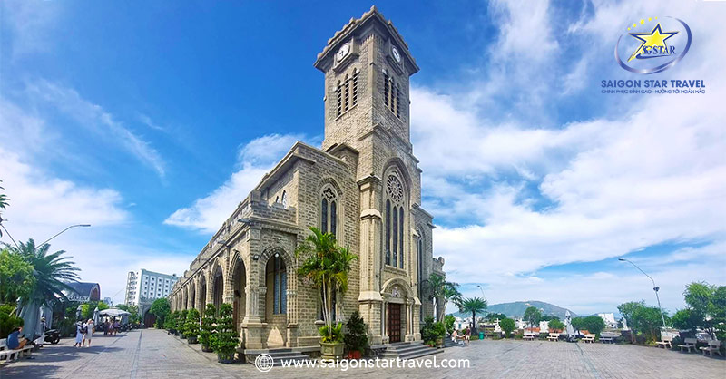 Nhà thờ Đá Nha Trang | Tour Sài Gòn Nha Trang 3 Ngày 3 Đêm