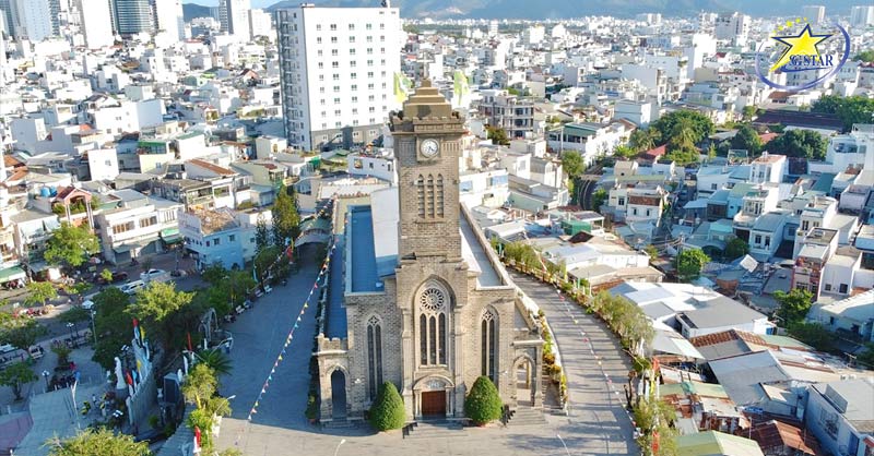 Tour Nha Trang 2 Ngày 2 Đêm - Vi vu biển đảo Nha Trang | Saigon Star Travel Nhà thờ Đá Nha Trang