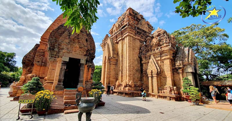 Tháp Bà Ponagar