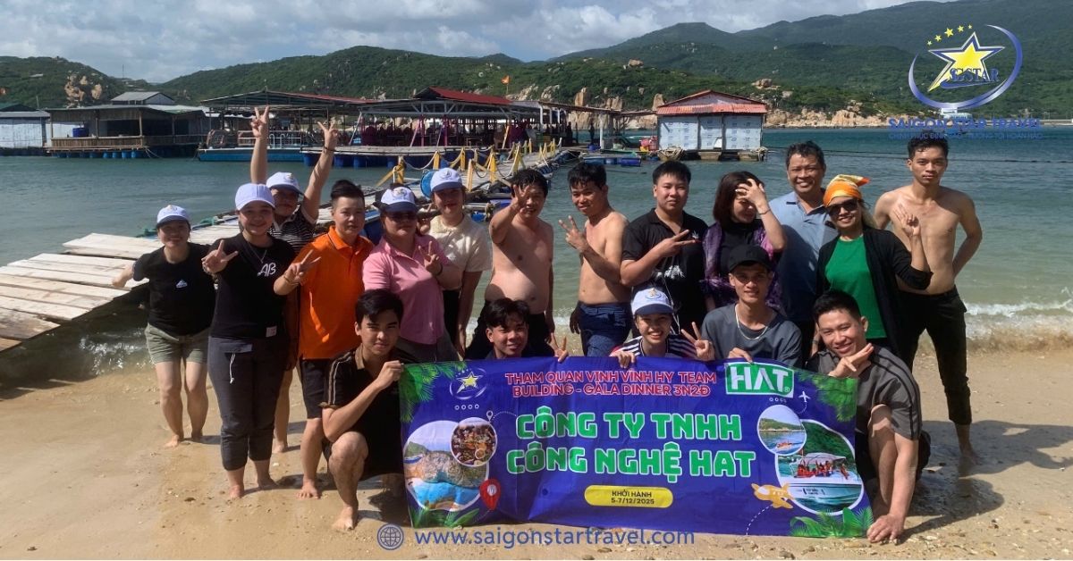 Khách du lịch Vĩnh Hy Ninh Thuận