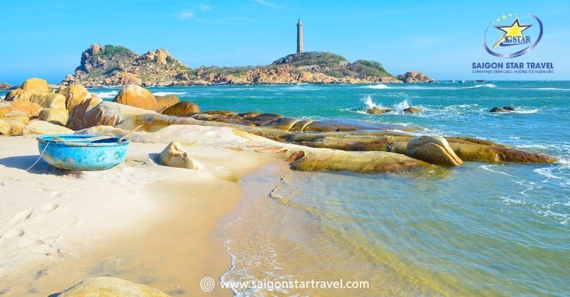 Dừng Chân Ghé Thăm Mũi Kê Gà Bình Thuận | Saigon Star Travel Hình ảnh Mũi Kê Gà tại bãi biển trong xanh