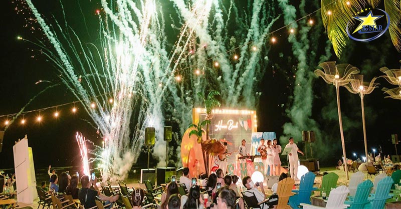 Hanna Beach Mũi Né - Tổ hợp check-in thú vị không thể bỏ lỡ | Saigon Star Travel du lich phan thiet mui ne ban phao hoa tai hanna beach