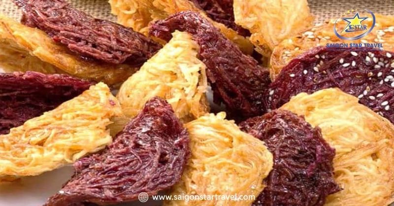 Top 10 Món Ngon Và Đặc Sản Phan Thiết Mũi Né | Saigon Star Travel Bánh rế Phan Thiết với nhiều màu sắc và phù hợp mua về làm quà cho gia đình
