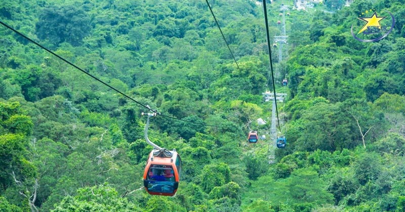 Trải nghiệm cáp treo KDL Núi Tà Cú - Tour Du lịch Mũi Né 3 Ngày 2 Đêm