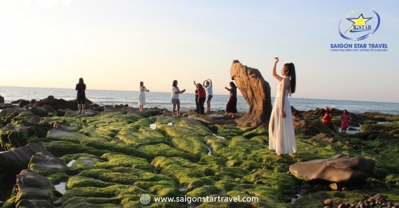 Câu hỏi thường gặp về Khu du lịch Cổ Thạch