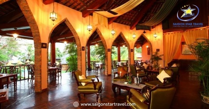 Mách Bạn Top 10 Địa Điểm Ăn Hải Sản Ngon Ở Mũi Né "Quên Lối Về" | Saigon Star Travel Champa Bar
