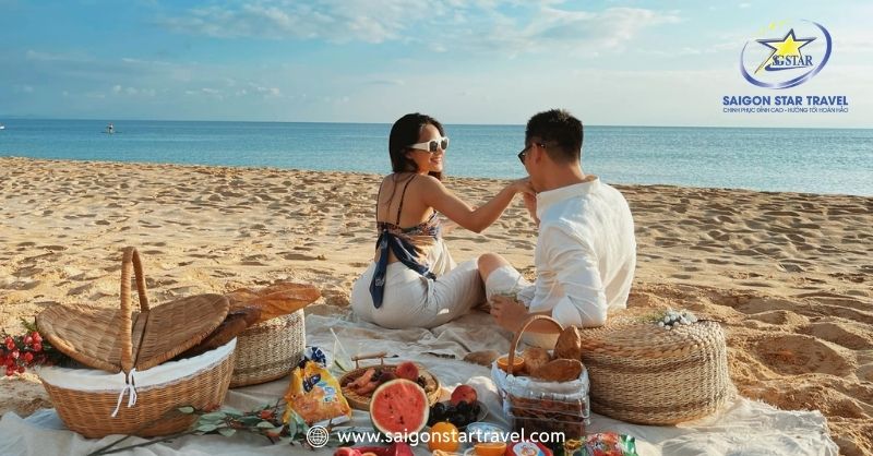Khám Phá Gì Tại Bãi Biển Đồi Dương Phan Thiết? | Saigon Star Travel Chuẩn bị mồi vài đạo cụ nhỏ đủ biến những bức hình của bạn trở nên thật lung linh và ảo diệu tại Bãi biển Đồi Dương