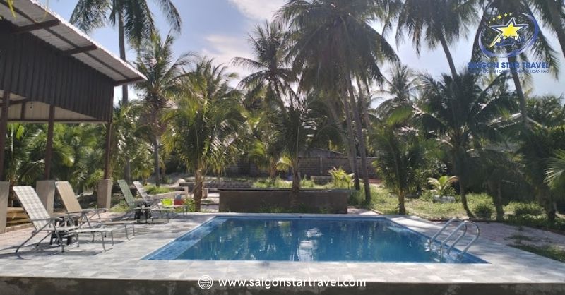 Hồ bơi tại Bonnie