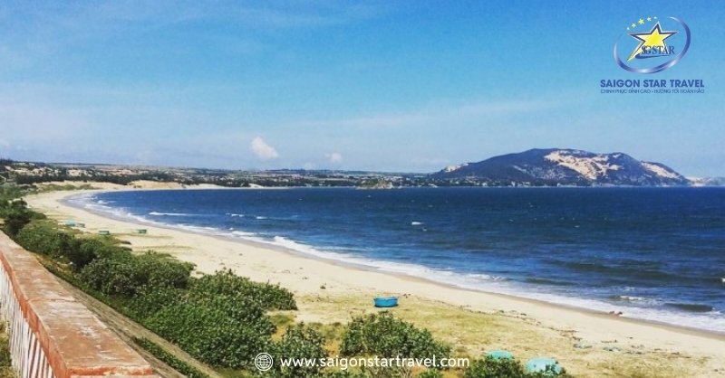 Làng Chài Mũi Né Và Những Điều Thú Vị | Saigon Star Travel Hòn Rơm cảnh đẹp ở Mũi Né