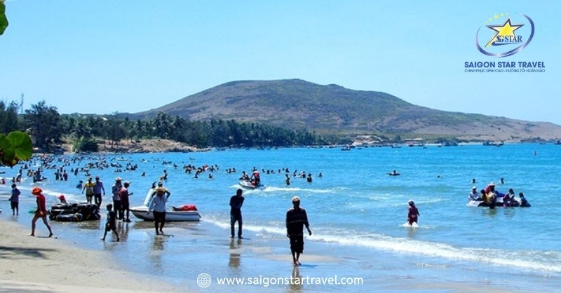 Bãi tắm Hòn Rơm