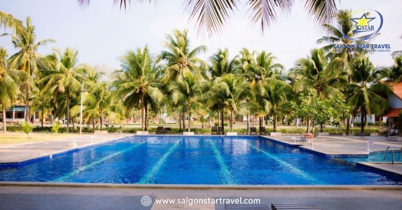 Khuôn viên xanh tại Đất Lành