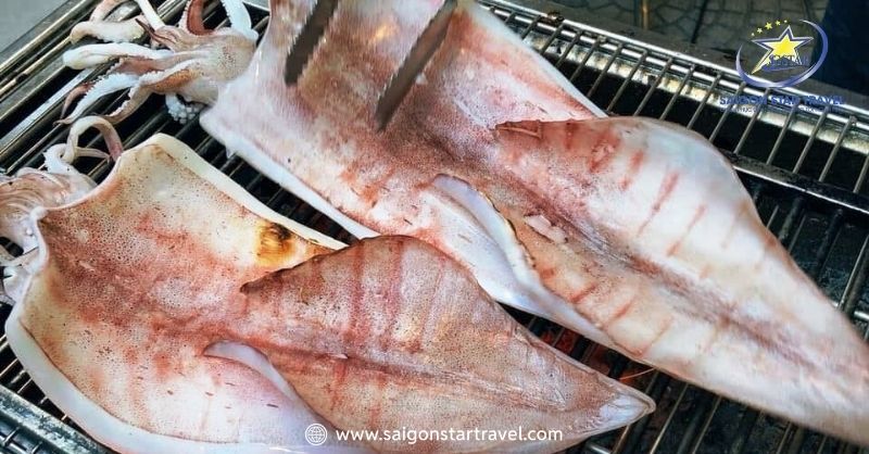 Top 10 Món Ngon Và Đặc Sản Phan Thiết Mũi Né | Saigon Star Travel Đặc sản mực một nắng Phan Thiết Mũi Né