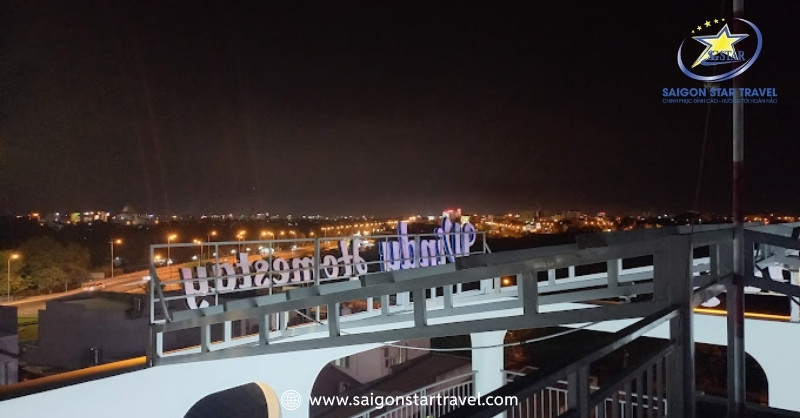 View ngắm Phan Thiết về đêm