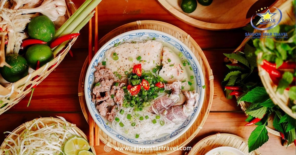 Món bún quậy với cách chế biến đặc biệt tại Phú Quốc